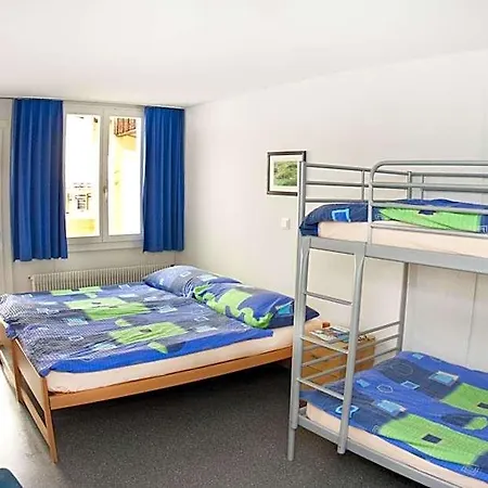 Hostel Happy