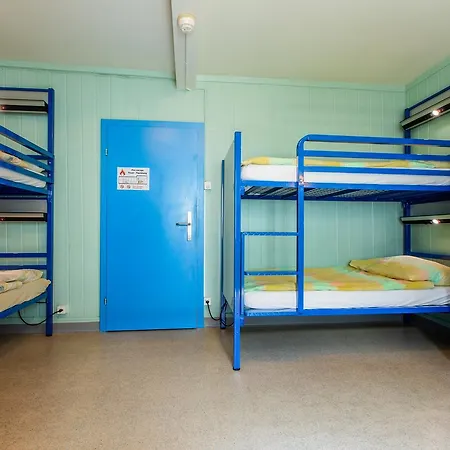 Hostel Happy